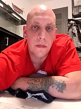 Snapshot of Kobradera1984 chatting on November 2025 11:15:01 PM Kobradera1984 online show from November 2025 11:15:01 PM