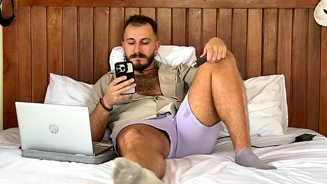 Snapshot of mrmaxiy chatting on July 2026 02:40:02 AM mrmaxiy online show from July 2026 02:40:02 AM
