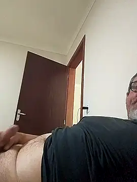 bozocwb online show from October 2025 12:24:02 PM