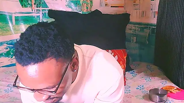 EbonyTiger69 online show from April 2026 06:35:01 PM