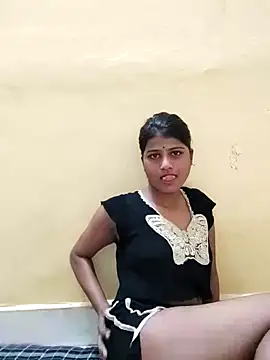 Snapshot of Saniya_Doll chatting on June 2026 06:06:01 AM Saniya Doll online show from June 2026 06:06:01 AM