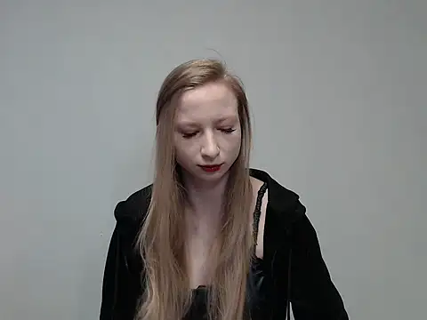 sophieryder online show from April 2026 08:12:02 AM