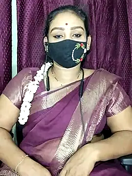 Snapshot of tamil_Monisha chatting on May 2026 05:40:02 PM tamil Monisha online show from May 2026 05:40:02 PM