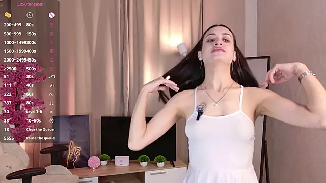 Snapshot of Playful_Lia chatting on January 2026 02:21:01 PM Playful Lia online show from January 2026 02:21:01 PM