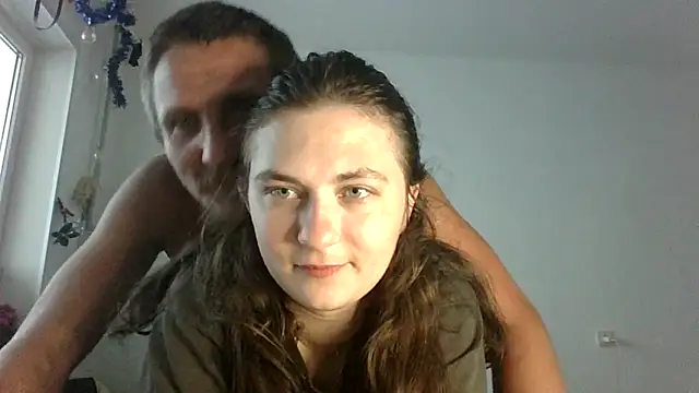 Snapshot of Twolatte1520 chatting on June 2026 10:25:02 AM Twolatte1520 online show from June 2026 10:25:02 AM