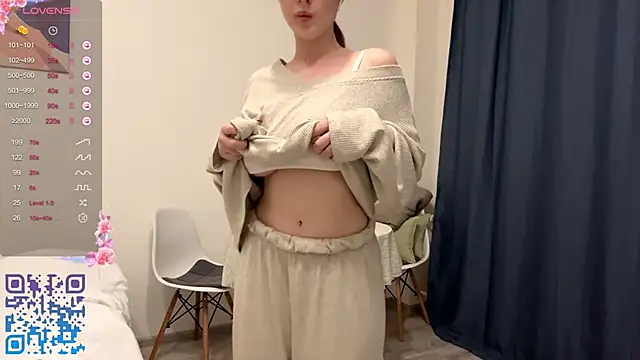 GilySuper online show from October 2025 05:23:02 PM