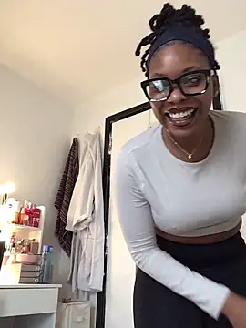 Snapshot of CurvyGoddessXxx chatting on October 2025 08:55:02 AM CurvyGoddessXxx online show from October 2025 08:55:02 AM