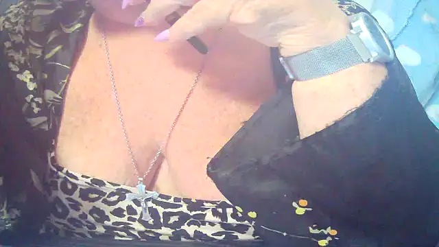 Snapshot of Playful_MILF_Demi chatting on July 2026 05:13:02 AM Playful MILF Demi online show from July 2026 05:13:02 AM