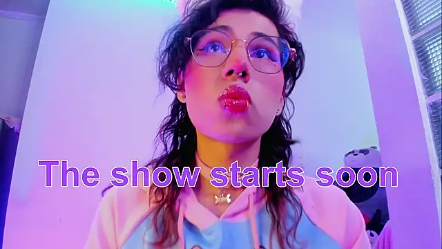 Sweet-SharoKitty online show from December 2025 06:26:02 PM