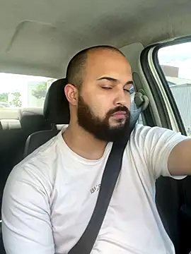 Snapshot of mayday2025m chatting on November 2025 05:13:02 PM mayday2025m online show from November 2025 05:13:02 PM