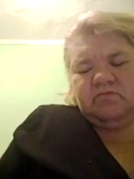 LusiyaGold5 online show from November 2025 09:49:02 PM