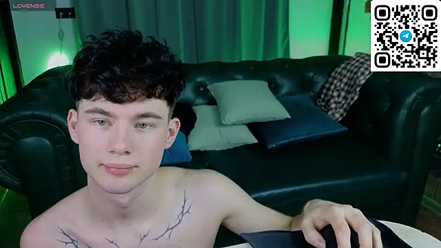 Cute Mike online show from February 2026 08:51:01 PM