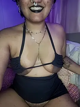 Curvy Navya online show from December 2025 03:39:02 PM