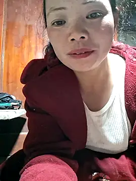 miomio-12 online show from November 2025 01:10:01 PM