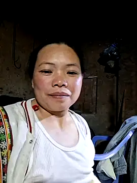 miomio-12 online show from December 2025 12:32:01 PM