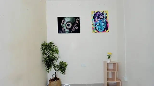 Snapshot of Gysel_flyn chatting on October 2025 01:11:01 PM Gysel flyn online show from October 2025 01:11:01 PM