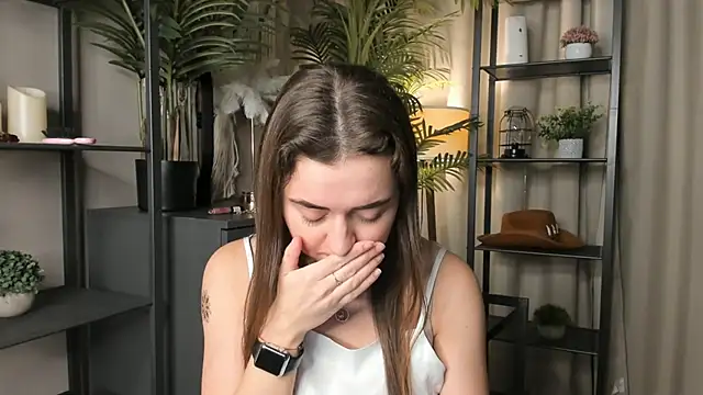 ThelmaJusto online show from November 2025 03:45:02 PM