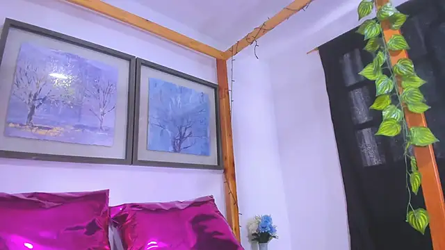 Snapshot of Candy_sweety1 chatting on May 2026 02:11:01 PM Candy sweety1 online show from May 2026 02:11:01 PM