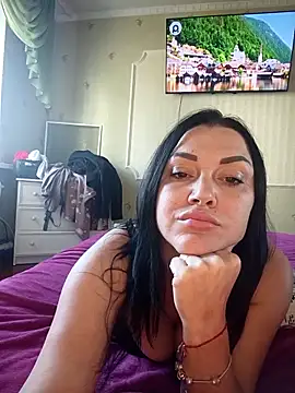 LuceSkys online show from October 2025 11:32:02 AM