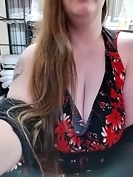 AugustRayn online show from November 2025 04:07:01 PM