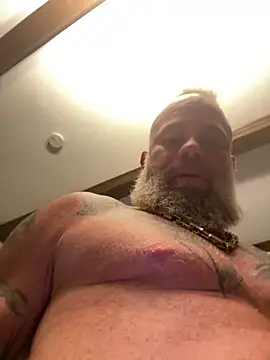 Snapshot of Muscledick40 chatting on October 2025 03:05:02 AM Muscledick40 online show from October 2025 03:05:02 AM