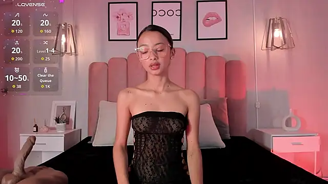 Snapshot of lena_martinn chatting on April 2026 08:04:02 PM lena martinn online show from April 2026 08:04:02 PM