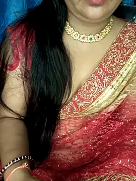 Snapshot of Rashmi_011 chatting on May 2026 10:50:03 PM Rashmi 011 online show from May 2026 10:50:03 PM