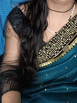 Snapshot of Rashmi_011 chatting on July 2026 12:23:02 AM Rashmi 011 online show from July 2026 12:23:02 AM