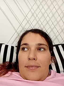 Beatrice1905 online show from October 2025 08:19:01 PM
