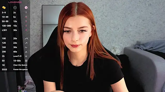 kitti sweett online show from November 2025 02:41:01 PM