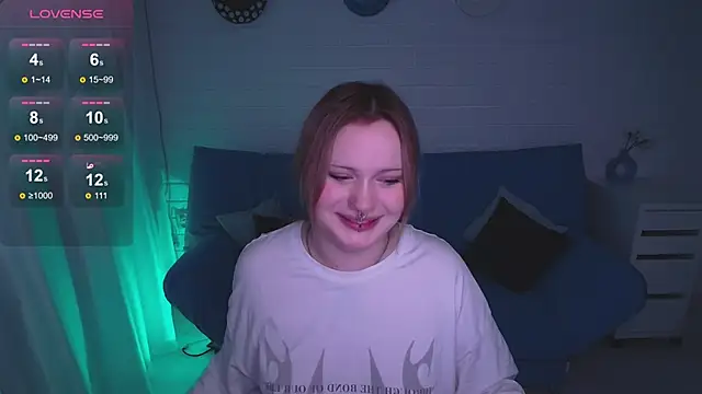 AuroraMour online show from October 2025 04:13:01 AM
