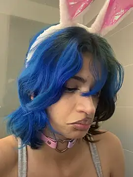 Snapshot of sukulaurens chatting on March 2026 12:06:01 AM sukulaurens online show from March 2026 12:06:01 AM