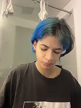 sukulaurens online show from April 2026 01:48:02 PM