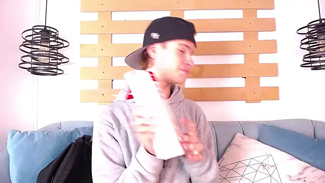 JackFrosst online show from February 2026 12:48:02 PM