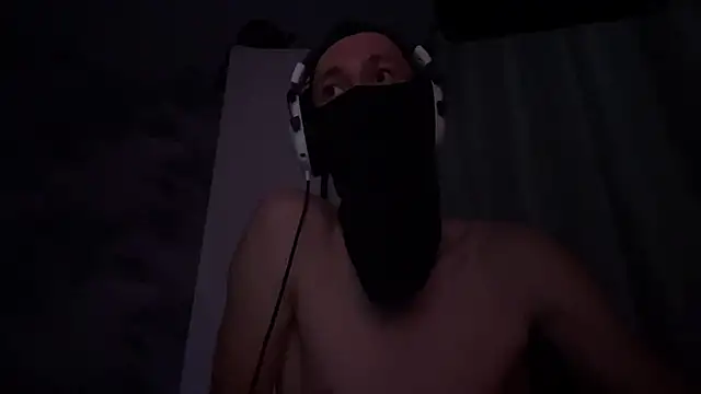 suicdemask online show from October 2025 08:40:01 PM