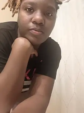 Snapshot of only_liyah chatting on October 2025 08:58:01 PM only liyah online show from October 2025 08:58:01 PM