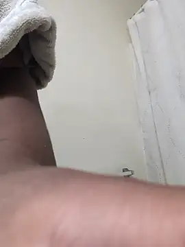 Snapshot of only_liyah chatting on October 2025 06:37:01 AM only liyah online show from October 2025 06:37:01 AM