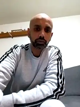 T1T012 online show from January 2026 12:03:02 AM