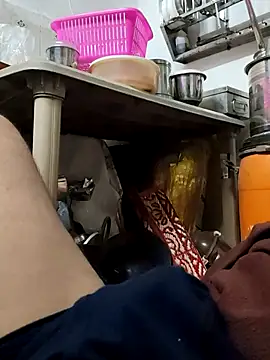 Snapshot of deepti_07 chatting on October 2025 12:03:02 PM deepti 07 online show from October 2025 12:03:02 PM