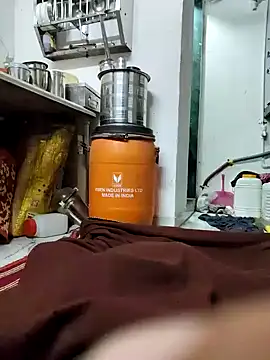 Snapshot of deepti_07 chatting on October 2025 09:11:01 AM deepti 07 online show from October 2025 09:11:01 AM