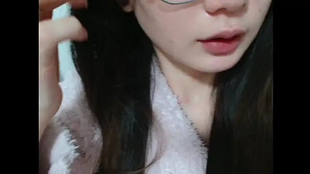 Azusa   online show from January 2026 01:49:01 PM