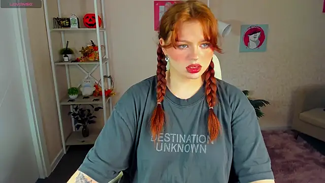 Barbara Mitchel online show from November 2025 09:23:01 AM