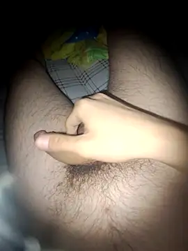 Aragis35 online show from October 2025 10:20:02 PM