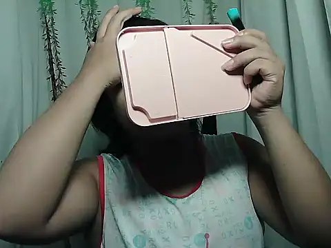 Fairytail16 online show from November 2025 12:38:01 PM