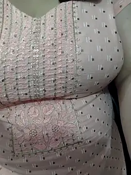 janvi 100 online show from December 2025 07:59:01 AM