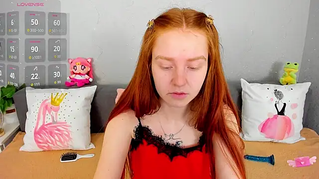 Evarey  online show from December 2025 06:31:01 AM