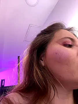 kattee adams online show from December 2025 01:16:02 PM