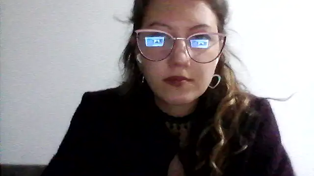 Snapshot of Karivane chatting on March 2026 06:48:01 PM Karivane online show from March 2026 06:48:01 PM