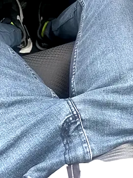 Snapshot of dilscar chatting on October 2025 05:48:02 AM dilscar online show from October 2025 05:48:02 AM