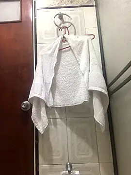 andresnoir  online show from January 2026 12:51:02 PM